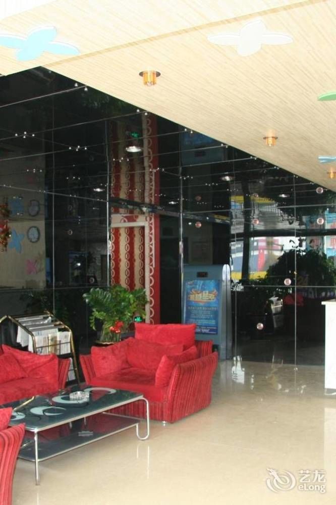 Zhengzhou Gaocheng Business Hotel Exterior photo