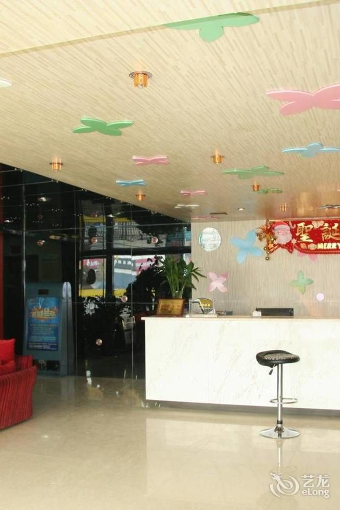 Zhengzhou Gaocheng Business Hotel Exterior photo